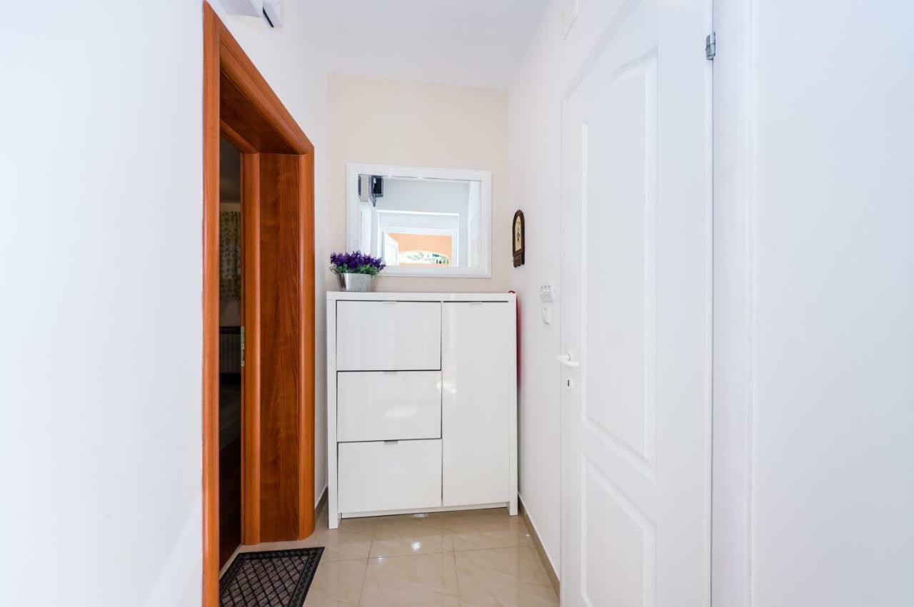 Mihael Apartment Zadar Exterior photo
